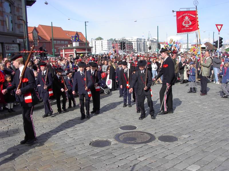 Drggens Buekorps ved Bryggesporen