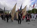 Sandvikens' Gamlekarer marsjerer ut av Festplassen